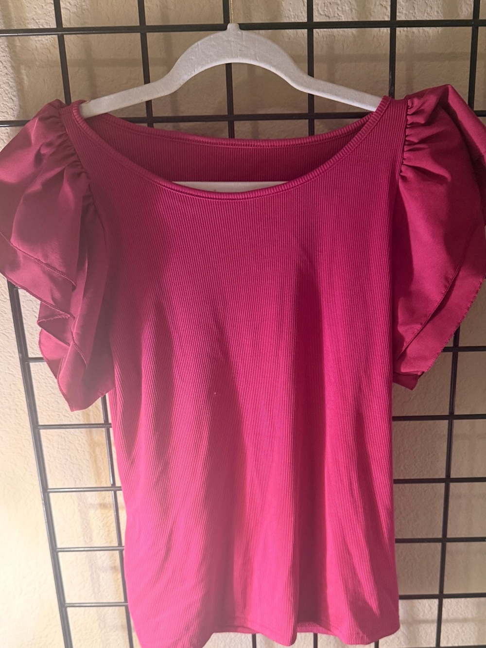 Women’s Pink Puff Sleeve Top